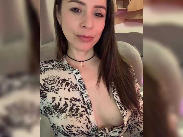 Amy-Lee's BongaCams show and profile