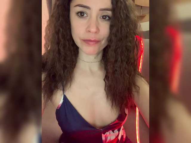 Amy-Lee's BongaCams show and profile