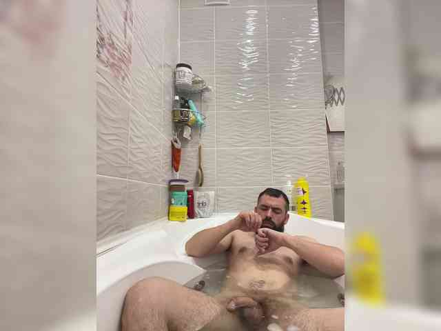 Metalomen Live Webcam on BongaCams