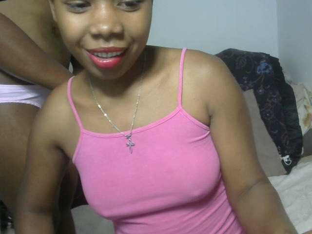 Sex chat gratuit in direct cu Twinsexgirl pe BongaCams