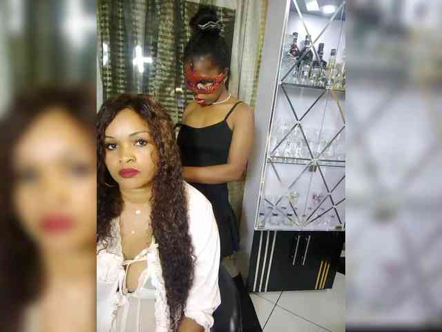 Twinsexgirl