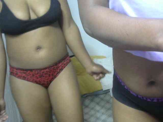 Twinsexgirl webcam