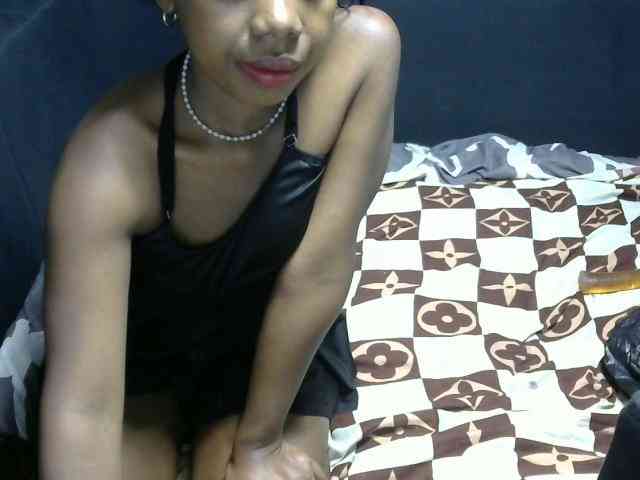 Twinsexgirl Live Webcam on BongaCams