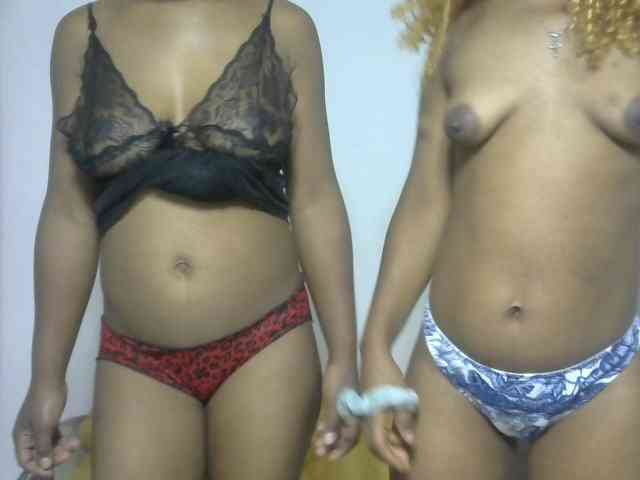 Twinsexgirl webcam