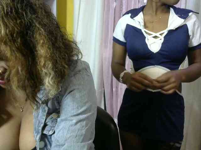 Twinsexgirl webcam