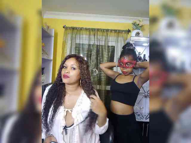 Twinsexgirl webcam