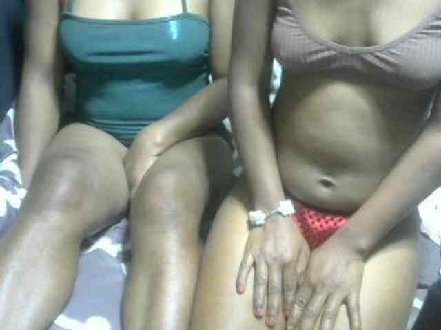 Twinsexgirl webcam