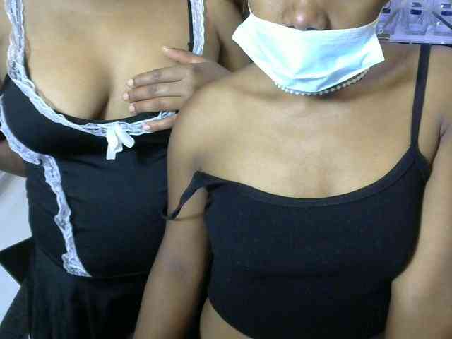 Twinsexgirl webcam