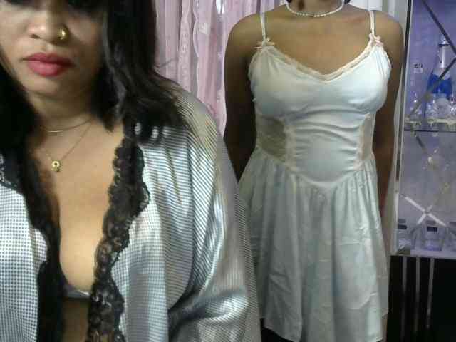 Twinsexgirl webcam