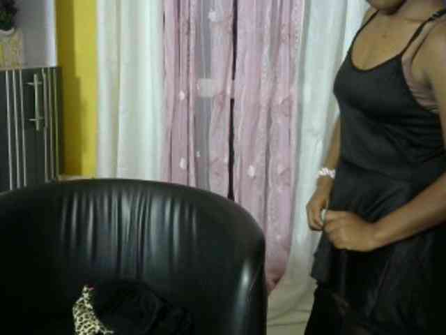 online live show Twinsexgirl