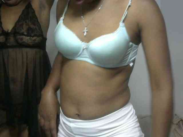 Twinsexgirl webcam