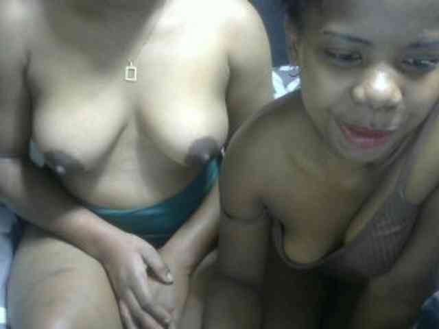 Twinsexgirl webcam