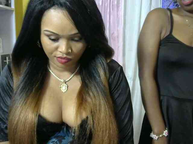 Twinsexgirl webcam