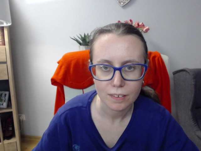sparkleLizzy's BongaCams show and profile