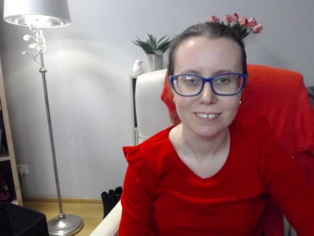 sparkleLizzy's BongaCams show and profile