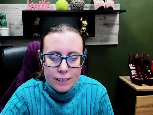 sparkleLizzy's BongaCams show and profile