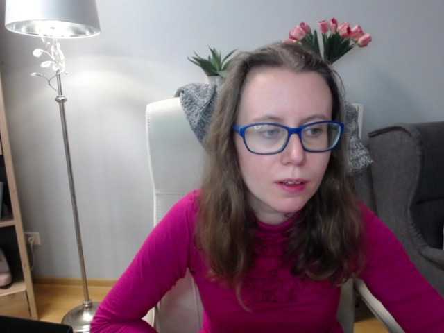 sparkleLizzy's BongaCams show and profile