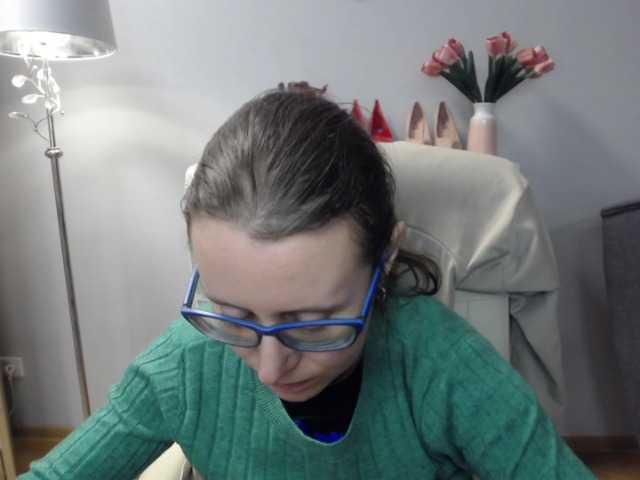 sparkleLizzy's BongaCams show and profile