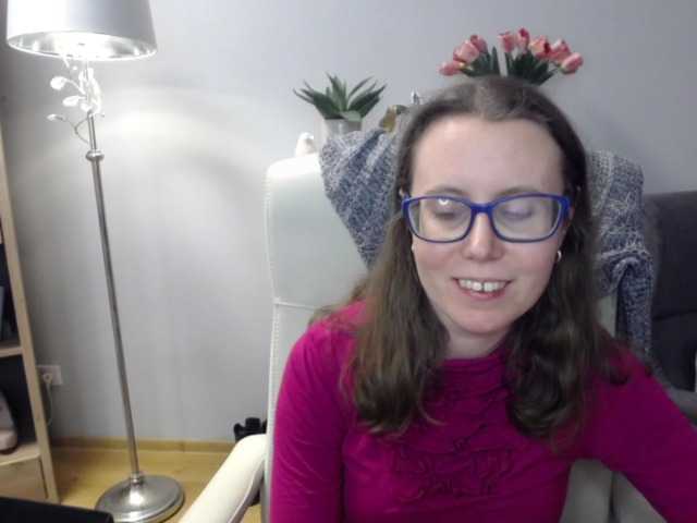 sparkleLizzy's BongaCams show and profile