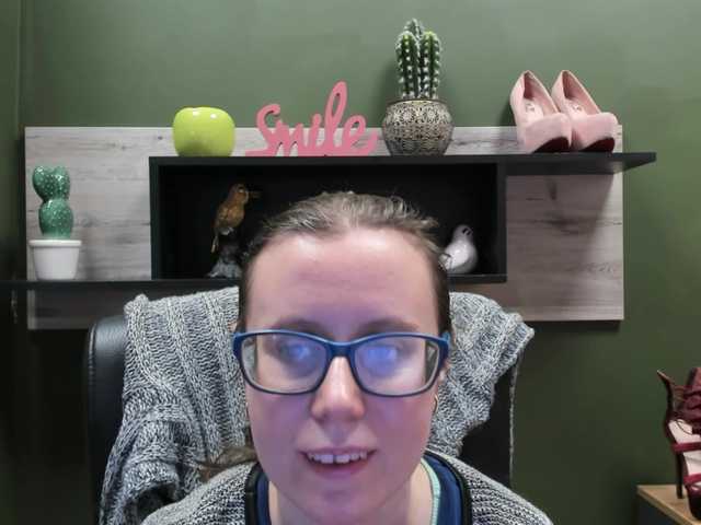 sparkleLizzy's BongaCams show and profile