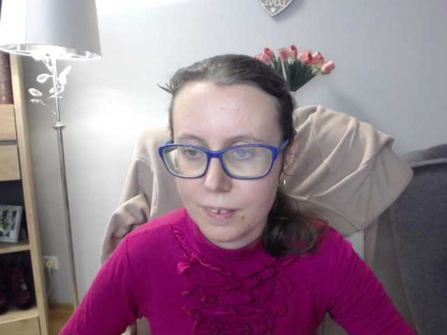 sparkleLizzy's BongaCams show and profile