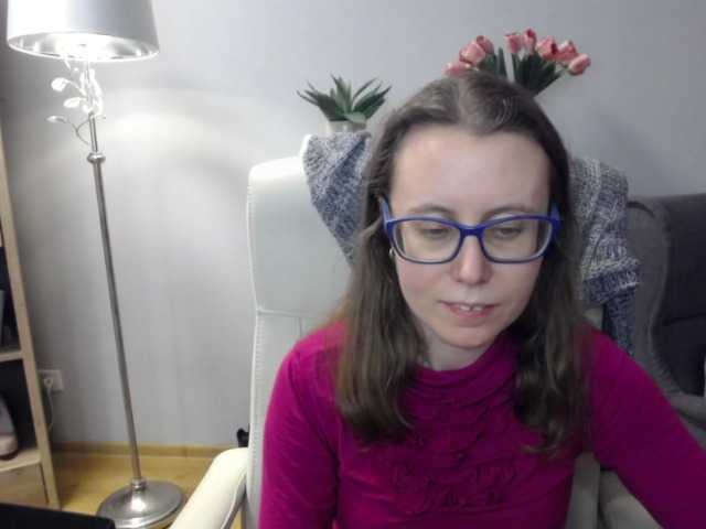 sparkleLizzy's BongaCams show and profile