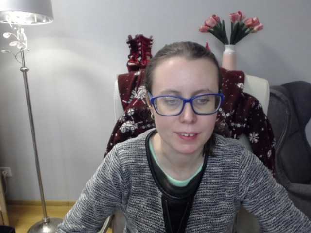 sparkleLizzy from BongaCams