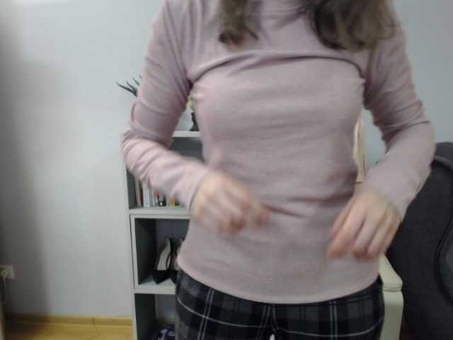 sparkleLizzy's BongaCams show and profile