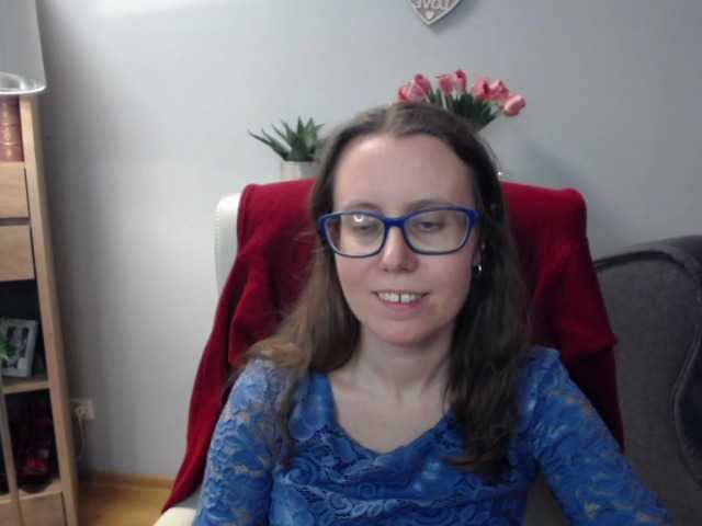 sparkleLizzy's BongaCams show and profile