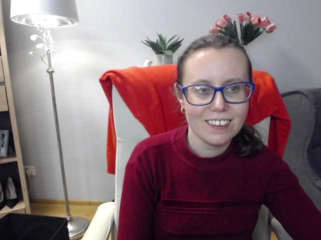 sparkleLizzy's BongaCams show and profile