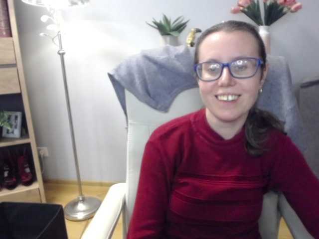 sparkleLizzy's BongaCams show and profile