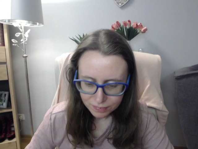 sparkleLizzy's BongaCams show and profile