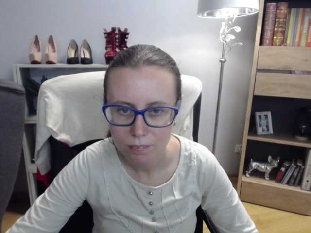 sparkleLizzy from BongaCams is Freechat