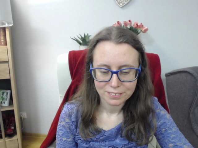 sparkleLizzy's BongaCams show and profile