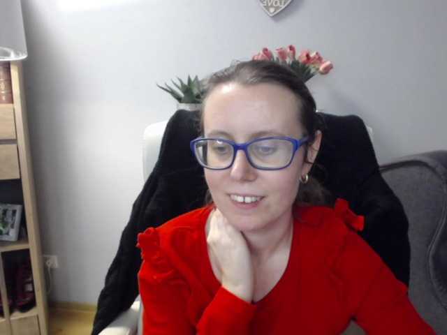 sparkleLizzy's BongaCams show and profile