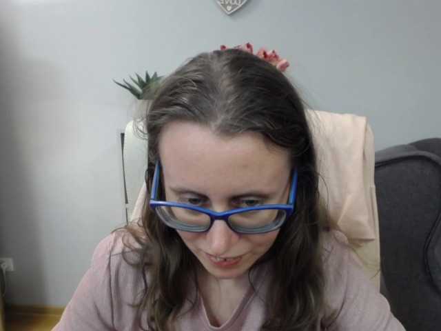 sparkleLizzy's BongaCams show and profile