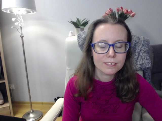 sparkleLizzy's BongaCams show and profile
