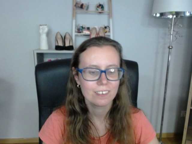  sparkleLizzy chat room