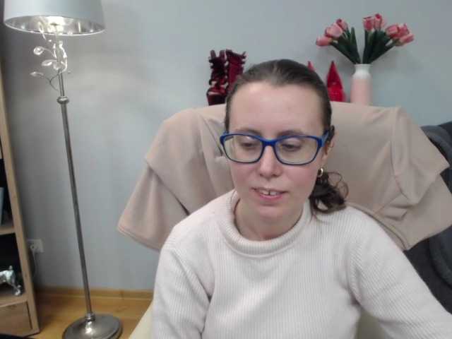 sparkleLizzy's BongaCams show and profile