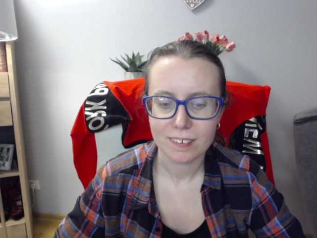 sparkleLizzy's BongaCams show and profile