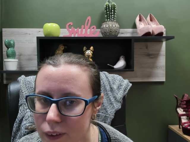 sparkleLizzy's BongaCams show and profile
