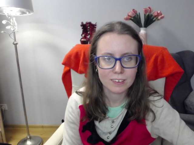 sparkleLizzy — Lets have fun and get  to know each other ;) #femdom #tease #joi #sph #cei #dirtytalk #nonnude #nomic #glasses #deu #eng #CFNM #rate #c2c #natural