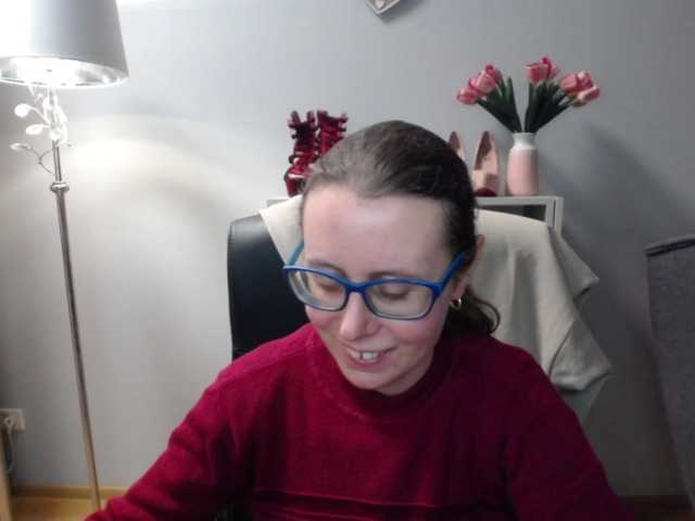 sparkleLizzy's BongaCams show and profile