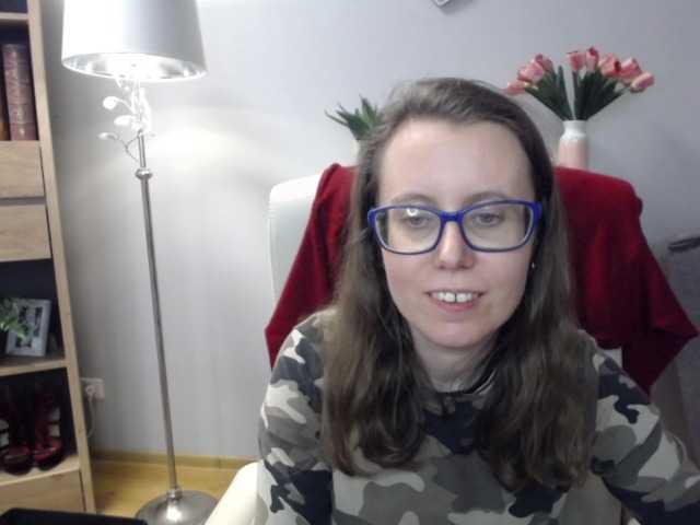 sparkleLizzy's BongaCams show and profile