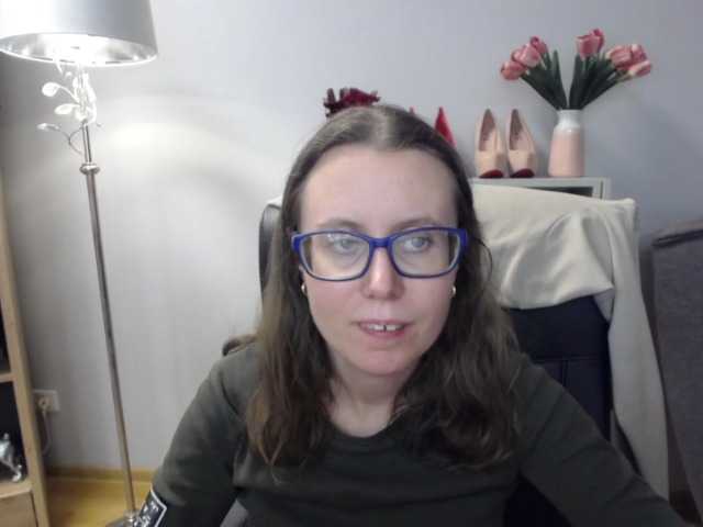 sparkleLizzy's BongaCams show and profile