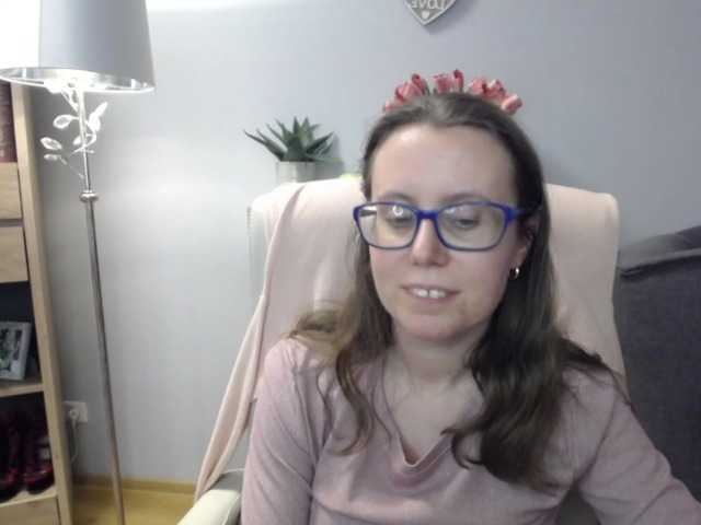sparkleLizzy's BongaCams show and profile