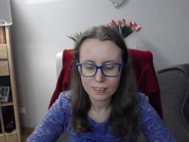 sparkleLizzy's BongaCams show and profile