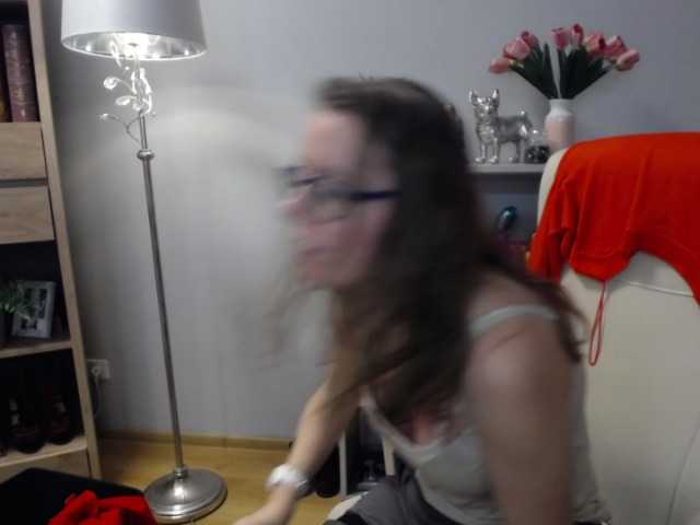 sparkleLizzy's BongaCams show and profile