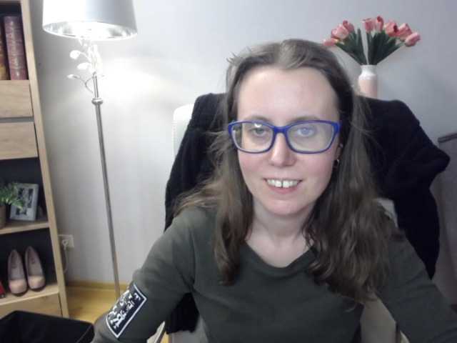 sparkleLizzy's BongaCams show and profile