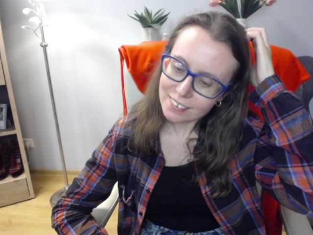 sparkleLizzy live cam profile